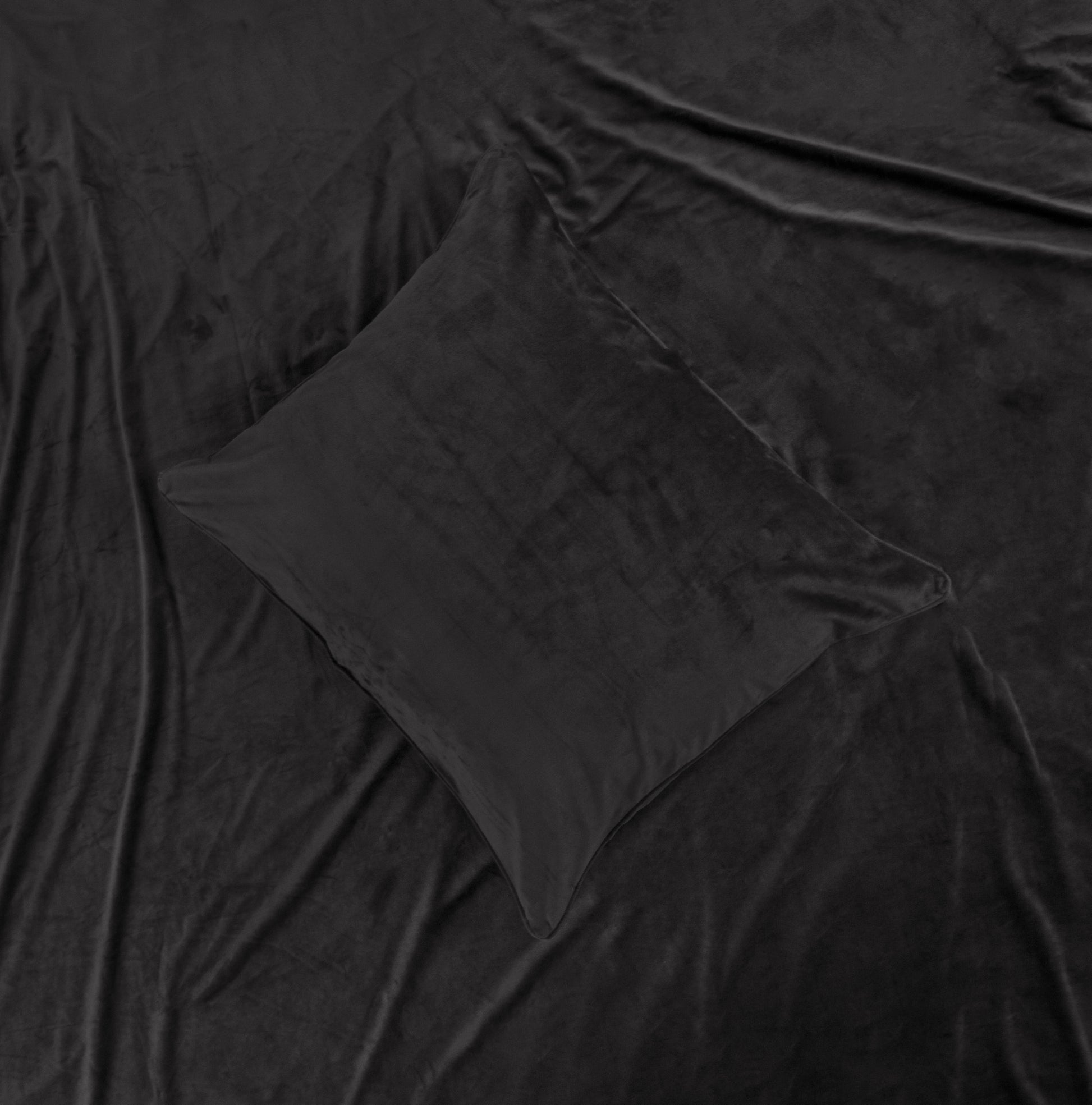 Velvet Piping