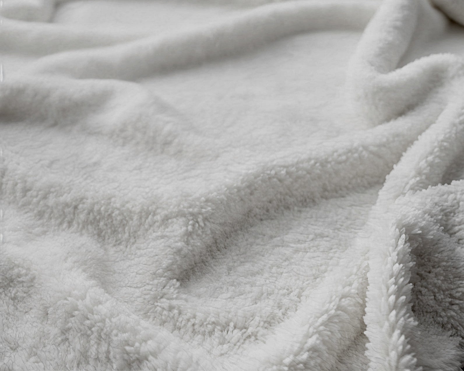 Teddy Gordijnen Black Out Ringen