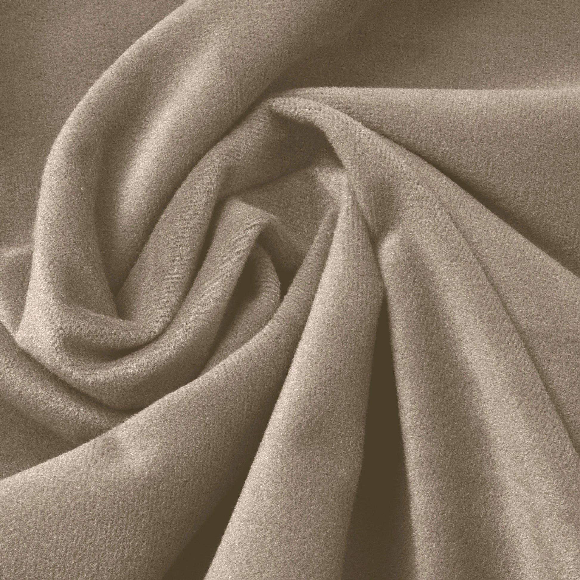 Velvet Piping
